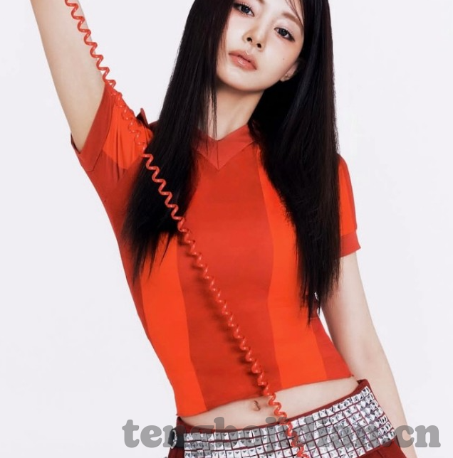 里番 人妻-探索成人内容背后的社会与心理视角，里番与人妻现象的微妙关系
